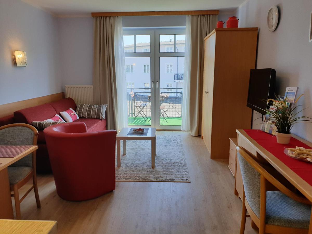 Ferienwohnung 13 Haus Huehnergott Sellin  المظهر الخارجي الصورة